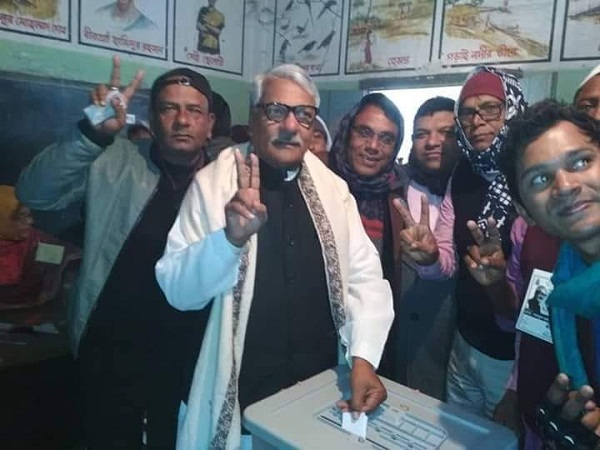 সাবেক স্বরাষ্ট্র প্রতিমন্ত্রী বীর-মুক্তিযোদ্ধা এ্যাড.শামসুল হক টুকু এমপি সাবেক স্বরাষ্ট্র প্রতিমন্ত্রী বীর-মুক্তিযোদ্ধা এ্যাড.শামসুল হক টুকু এমপি