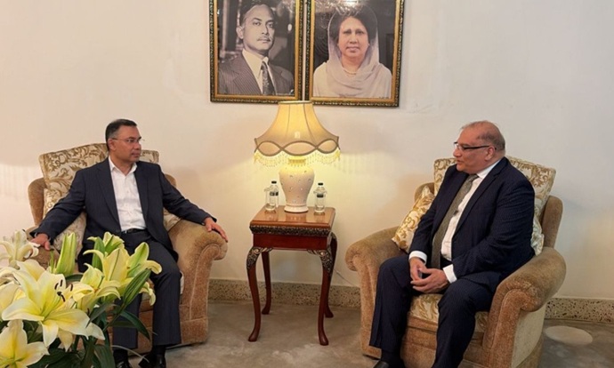 তারেক রহমানের সঙ্গে পাকিস্তানের হাইকমিশনারের সাক্ষাৎ