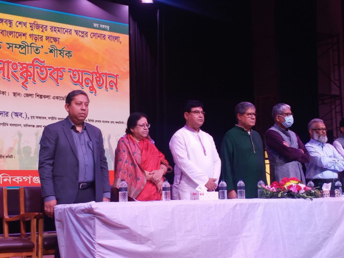 বাংলাদেশর ধর্মীয় সম্প্রীতি কেউ বিনষ্ট করতে পারবে না মানিকগঞ্জে পীযুষ বন্দ্যোপাধ্যায় বাংলাদেশর ধর্মীয় সম্প্রীতি কেউ বিনষ্ট করতে পারবে না মানিকগঞ্জে পীযুষ বন্দ্যোপাধ্যায়