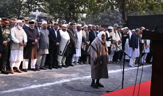 মানুষের অশ্রু আর দোয়ায় খালেদা জিয়ার জানাজা সম্পন্ন