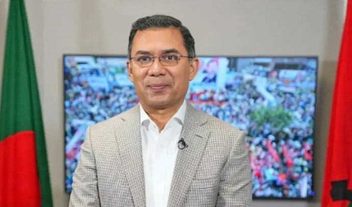 যুদ্ধবিমান বিধ্বস্ত : তারেক রহমানের বিরল রাজনৈতিক পদক্ষেপ যুদ্ধবিমান বিধ্বস্ত : তারেক রহমানের বিরল রাজনৈতিক পদক্ষেপ