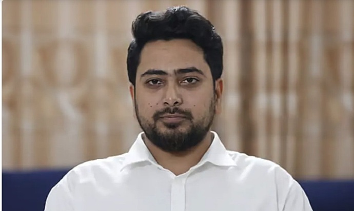 দ্বৈত নাগরিকত্বের অভিযোগ, নাহিদ ইসলামের প্রার্থিতা বাতিল চেয়ে রিট