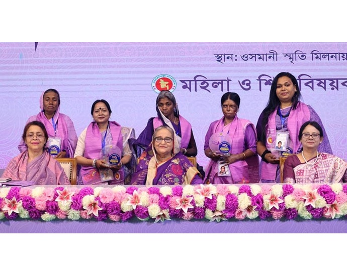 পাঁচ নারীকে জয়িতা পুরস্কার দিলেন প্রধানমন্ত্রী