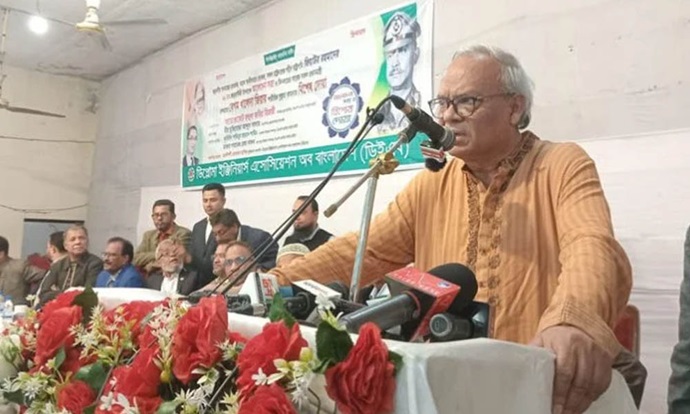 সরকার সব শিক্ষাপ্রতিষ্ঠানকে জামায়াতিকরণ করে ফেলেছে : রিজভী সরকার সব শিক্ষাপ্রতিষ্ঠানকে জামায়াতিকরণ করে ফেলেছে : রিজভী