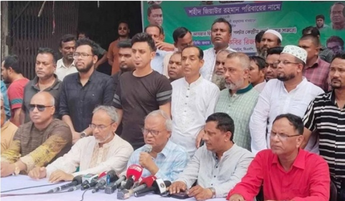 ‘অন্তর্বর্তী সরকারের শরীরে পঙ্কিল বাতাস লাগছে কি-না’—প্রশ্ন রিজভীর