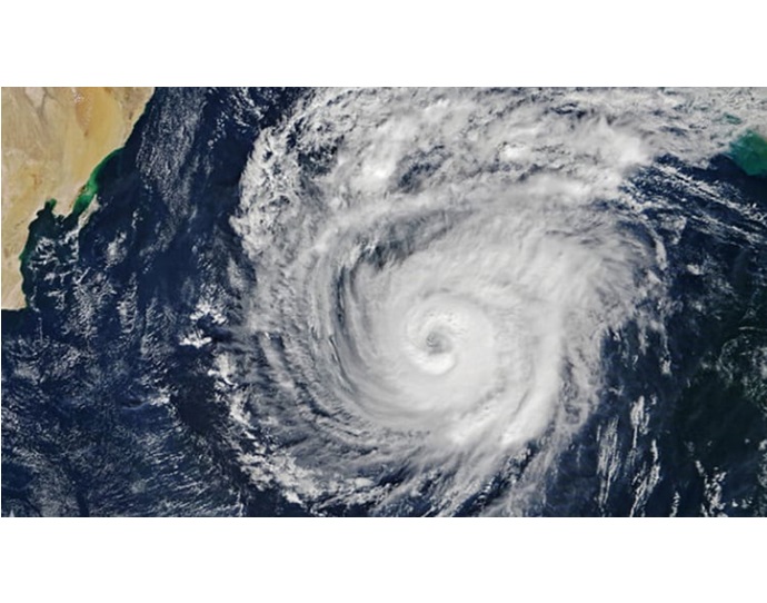 বঙ্গোপসাগরে ঘূর্ণিঝড় মিগজাউম :বন্দর সমূহে সতর্কতা জারি