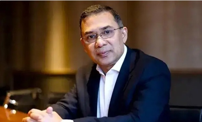 আমাকে বিদায় দিতে দয়া করে কেউ এয়ারপোর্টে যাবেন না : তারেক রহমান