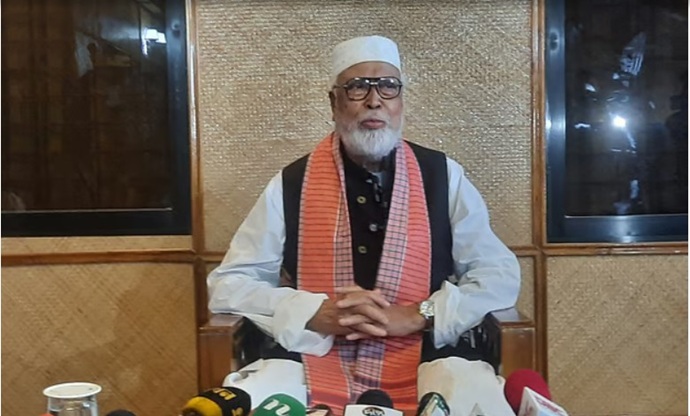 বাড়িতে হামলার বিষয়ে কাদের সিদ্দিকী:স্বৈরাচারী মনোভাব আশা করিনি বাড়িতে হামলার বিষয়ে কাদের সিদ্দিকী:স্বৈরাচারী মনোভাব আশা করিনি