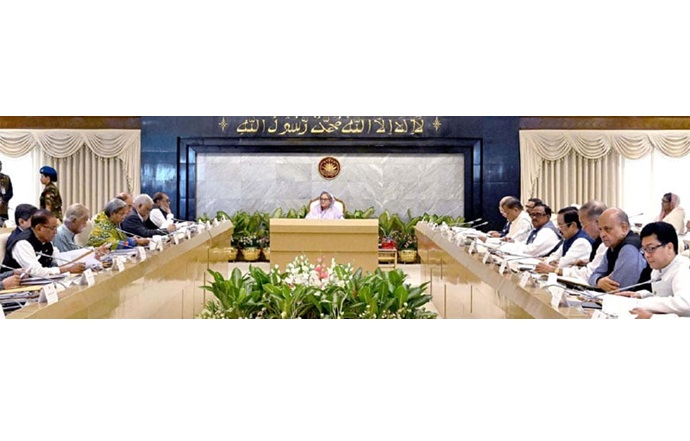 ইফতার পার্টি না করে মানুষের পাশে দাঁড়ানোর অনুরোধ প্রধানমন্ত্রীর