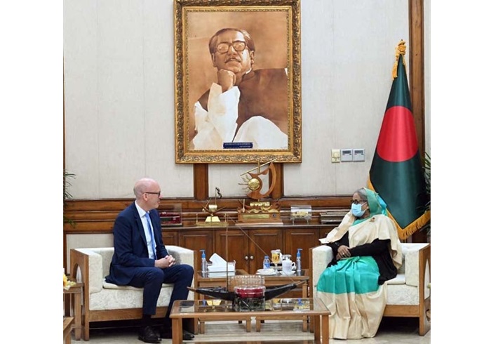 শেখ হাসিনাকে ইইউ’র অভিনন্দন; সম্পর্ক নতুন উচ্চতায় নিয়ে যাওয়ার অঙ্গীকার