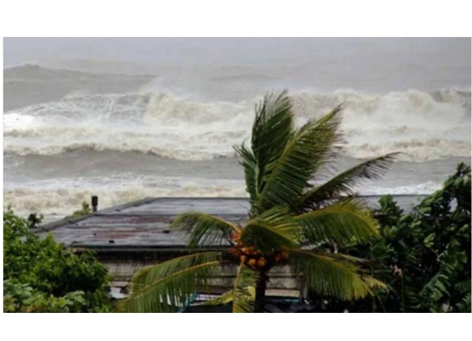 রাতের মধ্যে ১৫ জেলায় ঝড়ের আভাস, নদীবন্দরে সতর্ক সংকেত