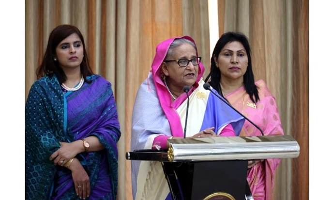 সরকারি চাকরিতে কোটা ইস্যুতে হাইকোর্ট থেকে সমাধান আসা উচিত: প্রধানমন্ত্রী সরকারি চাকরিতে কোটা ইস্যুতে হাইকোর্ট থেকে সমাধান আসা উচিত: প্রধানমন্ত্রী