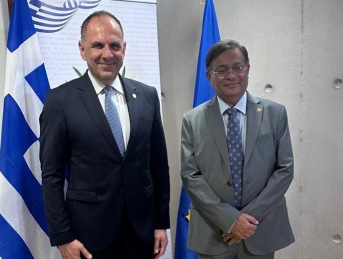 হাছান মাহমুদের সাথে গ্রিসের পররাষ্ট্রমন্ত্রীর বৈঠক : ঢাকায় দূতাবাস স্থাপন ও জনশক্তি রপ্তানি বৃদ্ধির সম্ভাবনা