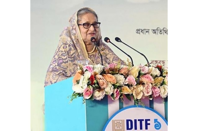 তৈরী পোশাক খাতের মত অন্যান্য রপ্তানি পণ্যকেও গুরুত্ব দিন : প্রধানমন্ত্রী