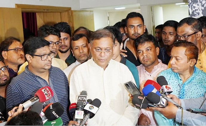 আওয়ামী লীগ সাধারণ সম্পাদক এবং সড়ক পরিবহন ও সেতুমন্ত্রী ওবায়দুল কাদের