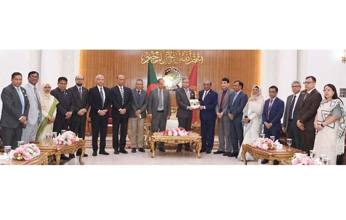 পিএসসির প্রতিটি কাজে স্বচ্ছতা, জবাবদিহিতা নিশ্চিত করার নির্দেশ রাষ্ট্রপতির