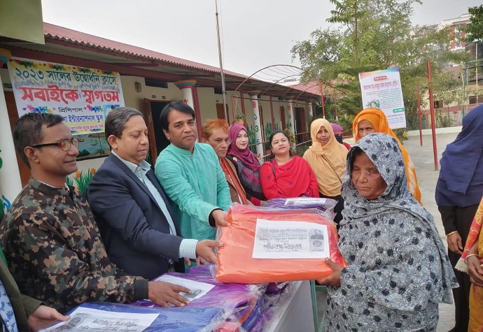 সিলেটে জালালাবাদ লিভার ট্রাস্টের উদ্যোগে কম্বল বিতরন