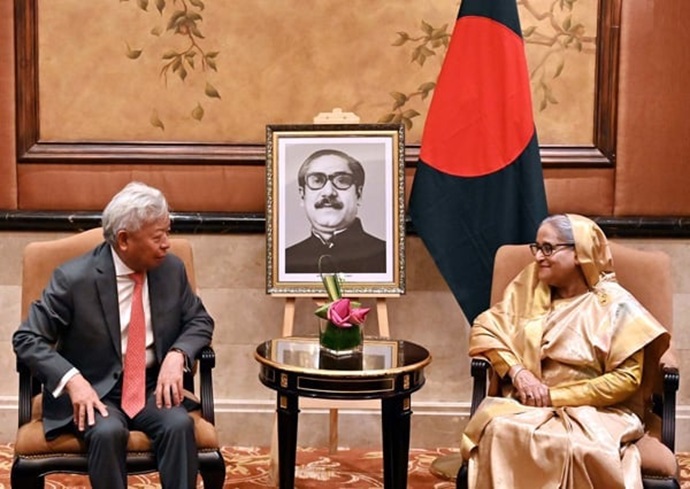 ২০৪১ সালের মধ্যে উন্নত বাংলাদেশ গড়তে এআইআইবির সহায়তা চান প্রধানমন্ত্রী ২০৪১ সালের মধ্যে উন্নত বাংলাদেশ গড়তে এআইআইবির সহায়তা চান প্রধানমন্ত্রী