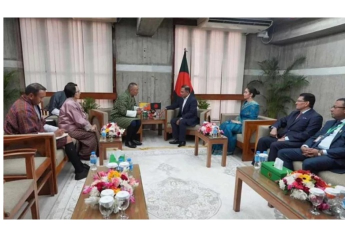 নবনির্বাচিত প্রধানমন্ত্রীর সঙ্গে ভুটানের প্রধানমন্ত্রীর সাক্ষাৎ