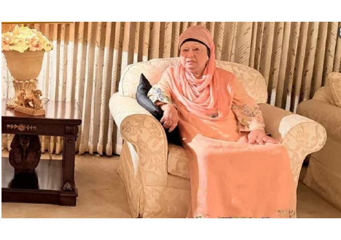 খালেদা জিয়াকে সিঙ্গাপুর বা ইউরোপে নেওয়ার প্রস্তুতি চলছে, এয়ার অ্যাম্বুলেন্স প্রস্তুত