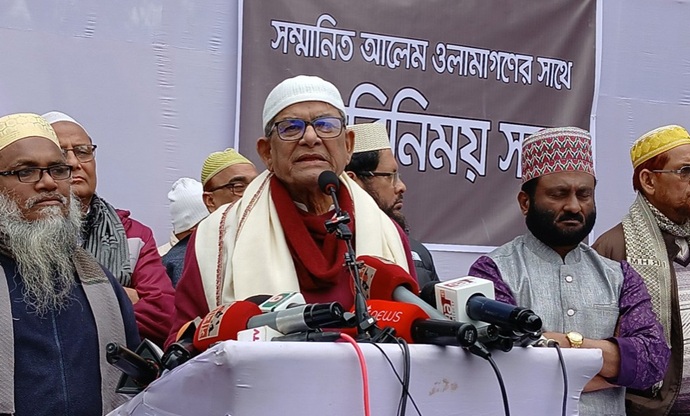 কোরআন ও সুন্নাহর বাইরে আইন করতে দেব না : ফখরুল