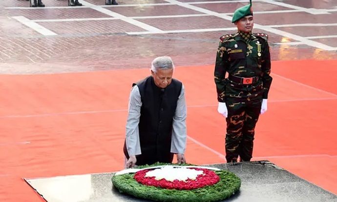 শহিদ বুদ্ধিজীবীদের প্রতি প্রধান উপদেষ্টার শ্রদ্ধা নিবেদন শহিদ বুদ্ধিজীবীদের প্রতি প্রধান উপদেষ্টার শ্রদ্ধা নিবেদন
