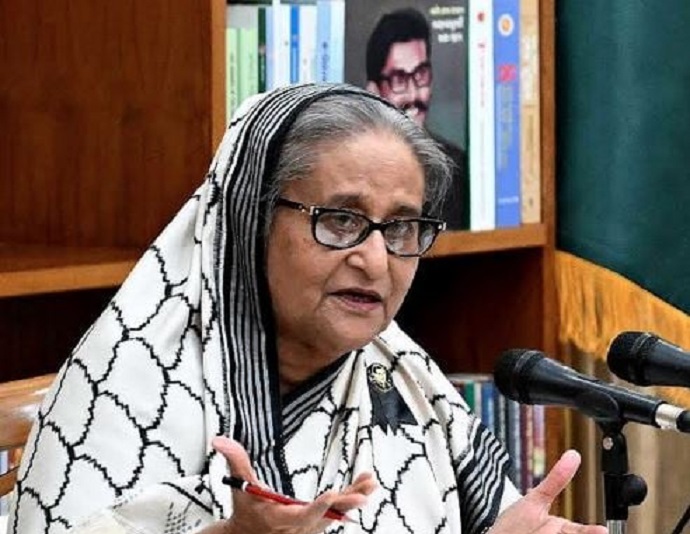 ড. মুহাম্মদ ইউনুসের দলিল দস্তাবেজ মূল্যায়নে বিদেশি বিশেষজ্ঞ, আইনজীবীদের আমন্ত্রণ প্রধানমন্ত্রীর