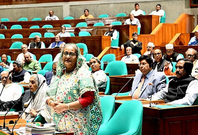 জনগণের ভোটাধিকার নিয়ে কেউ যাতে ছিনিমিনি খেলতে না পারে সে বিষয়ে সতর্ক থাকুন : প্রধানমন্ত্রী জনগণের ভোটাধিকার নিয়ে কেউ যাতে ছিনিমিনি খেলতে না পারে সে বিষয়ে সতর্ক থাকুন : প্রধানমন্ত্রী