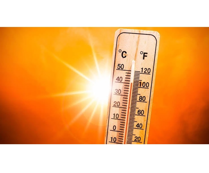 চলমান তাপদাহে স্বাস্থ্য ঝুঁকি মোকাবেলায় করণীয়