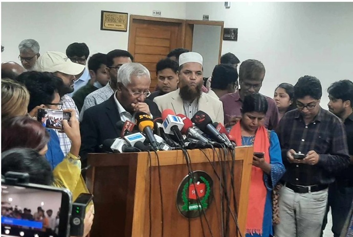 দেশে ভোটার ১২ কোটি ৭৬ লাখ ১২ হাজার ৩৮৪ জন