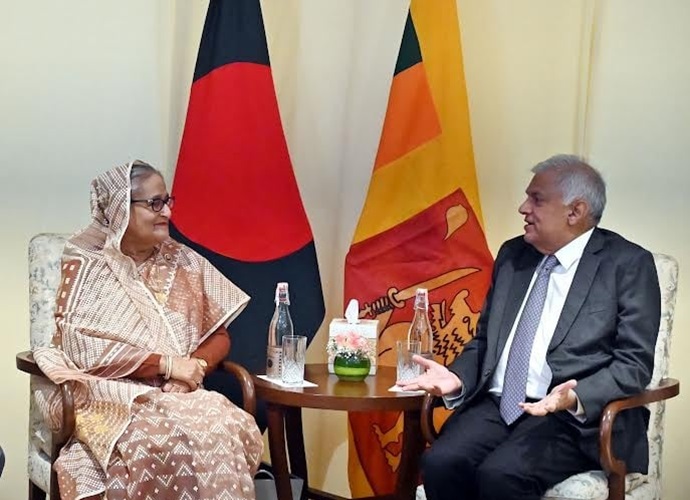 বাংলাদেশের পর্যটন খাতে শ্রীলঙ্কার বিনিয়োগ চেয়েছেন প্রধানমন্ত্রী বাংলাদেশের পর্যটন খাতে শ্রীলঙ্কার বিনিয়োগ চেয়েছেন প্রধানমন্ত্রী