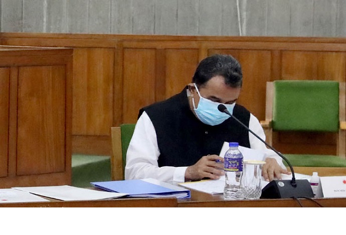 অর্থমন্ত্রী আ হ ম মুস্তফা কামাল। অর্থমন্ত্রী আ হ ম মুস্তফা কামাল।