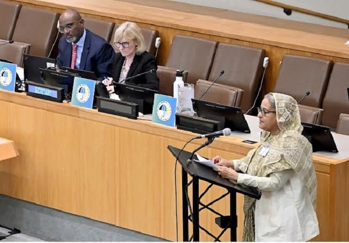 সবার জন্য স্বাস্থ্যসেবা নিশ্চিত করতে পাঁচটি ক্ষেত্রে সহায়তা বাড়াতে আন্তর্জাতিক অংশীদারদের প্রতি আহ্বান প্রধানমন্ত্রীর