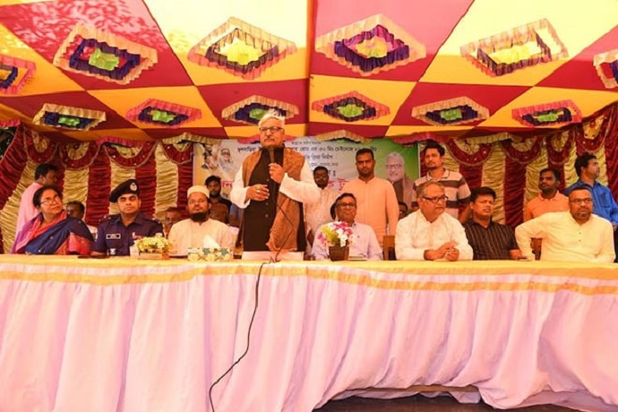 জনগণের জন্য কাজ করার আকাঙ্খাই আওয়ামী লীগকে সব সময় উজ্জীবিত রাখে : ডেপুটি স্পিকার জনগণের জন্য কাজ করার আকাঙ্খাই আওয়ামী লীগকে সব সময় উজ্জীবিত রাখে : ডেপুটি স্পিকার