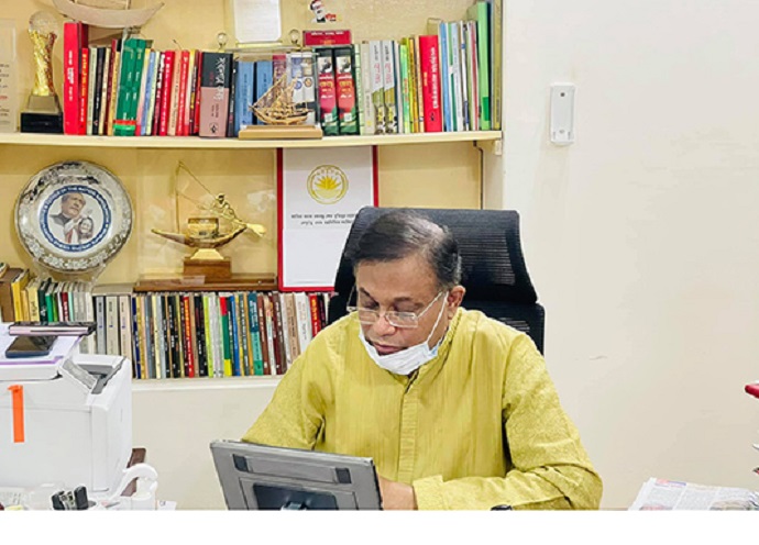 তথ্য ও সম্প্রচার মন্ত্রী এবং আওয়ামী লীগের যুগ্ম সাধারণ সম্পাদক ড. হাছান মাহমুদ তথ্য ও সম্প্রচার মন্ত্রী এবং আওয়ামী লীগের যুগ্ম সাধারণ সম্পাদক ড. হাছান মাহমুদ