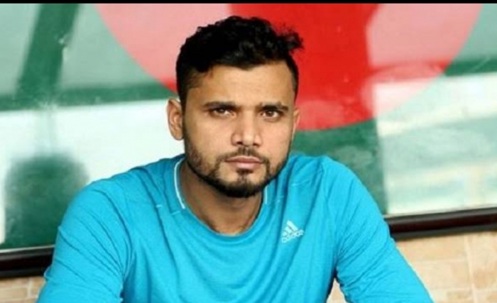বাংলাদেশ ক্রিকেট দলের সাবেক অধিনায়ক মাশরাফি বিন মর্তুজা বাংলাদেশ ক্রিকেট দলের সাবেক অধিনায়ক মাশরাফি বিন মর্তুজা