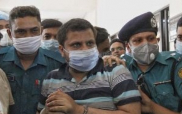 প্রতারণা ও আত্মসাতের চার মামলায় আরো ২৮ দিনের রিমান্ডে সাহেদ প্রতারণা ও আত্মসাতের চার মামলায় আরো ২৮ দিনের রিমান্ডে সাহেদ