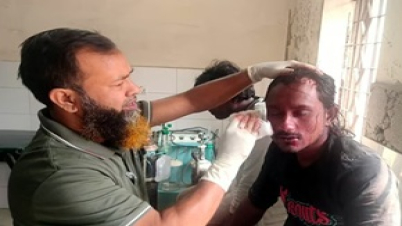 মানিকগঞ্জে বাউলশিল্পী আবুল সরকারের ভক্তদের ওপর হামলা, আহত ৪