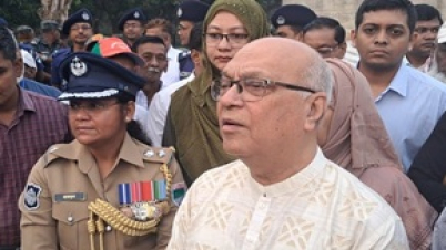 আন্তর্জাতিকভাবে স্বীকৃত মুজিবনগর সরকার মুক্তিযুদ্ধকে সুসংগঠিত করে