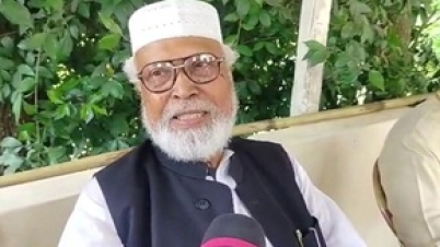 আওয়ামী লীগ কচুর পাতার পানি না : কাদের সিদ্দিকী