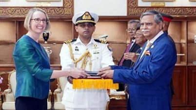 যুক্তরাজ্যের বিনিয়োগকারীদের বাংলাদেশের তেল, গ্যাসসহ বিভিন্ন খাতে