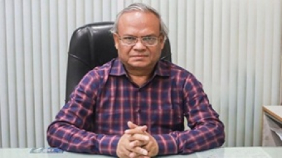 আওয়ামী লীগ সচল থাকবে নাকি নিষিদ্ধ হবে, সিদ্ধান্ত সরকারের : রিজভী