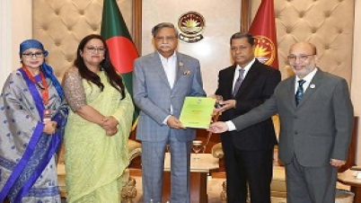 তথ্য অধিকার আইন সম্পর্কে তৃণমূল পর্যায়ে জনগণকে সচেতন করতে