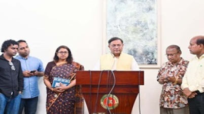 শান্তিতে নোবেলজয়ী ড. ইউনূস ইসরায়েলির পুরস্কার নিয়ে গণহত্যার পক্ষ