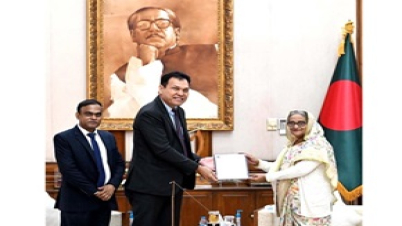 প্রধানমন্ত্রী শেখ হাসিনাকে এডিবি প্রেসিডেন্টের অভিনন্দন