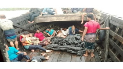 মেঘনায় ট্রলারডুবি, ১৮ যাত্রী নিখোঁজ