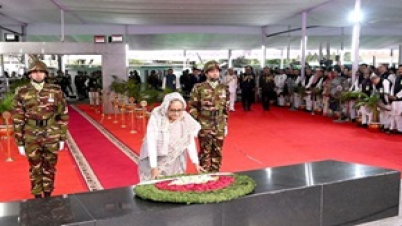 বঙ্গবন্ধুর জন্মবার্ষিকীতে তাঁর প্রতি শ্রদ্ধা নিবেদন প্রধানমন্ত্রী