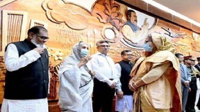 নিউইয়র্কের উদ্দেশে ঢাকা ছেড়েছেন প্রধানমন্ত্রী নিউইয়র্কের উদ্দেশে ঢাকা ছেড়েছেন প্রধানমন্ত্রী