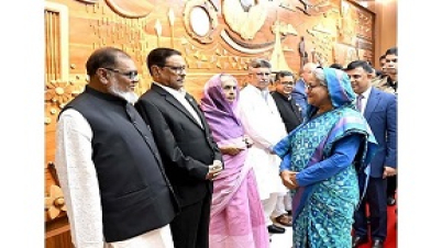 গ্লোবাল গেটওয়ে ফোরামে যোগ দিতে ব্রাসেলসের উদ্দেশে যাত্রা করেছেন