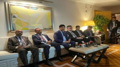 সরকার বাংলাদেশে অবাধ, সুষ্ঠু নির্বাচন করতে বদ্ধপরিকর : মোমেন